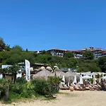 Lazur 1 7- 5 * 圣弗拉斯